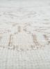 vintage ivory wool hand knotted Rug - CloseUp vintage ivory wool hand knotted Rug - CloseUp
