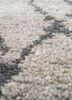 zuri grey and black wool hand knotted Rug - CloseUp