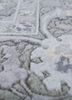 aurora grey and black wool and viscose hand knotted Rug - CloseUp