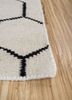 indusbar ivory wool flat weaves Rug - Corner