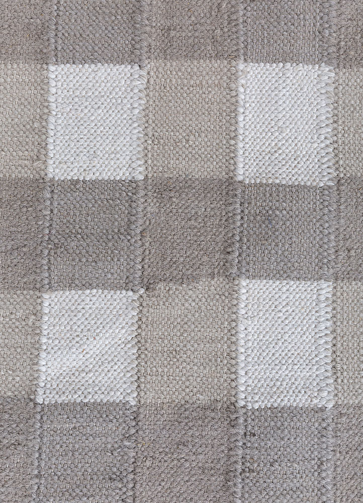 checkers ivory wool flat weaves Rug - CloseUp