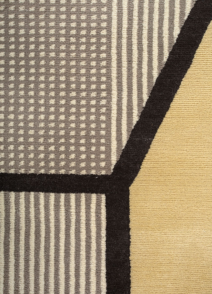 box ivory wool hand knotted Rug - CloseUp