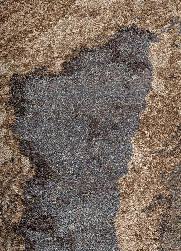 aprezo blue wool and silk hand knotted Rug - CloseUp