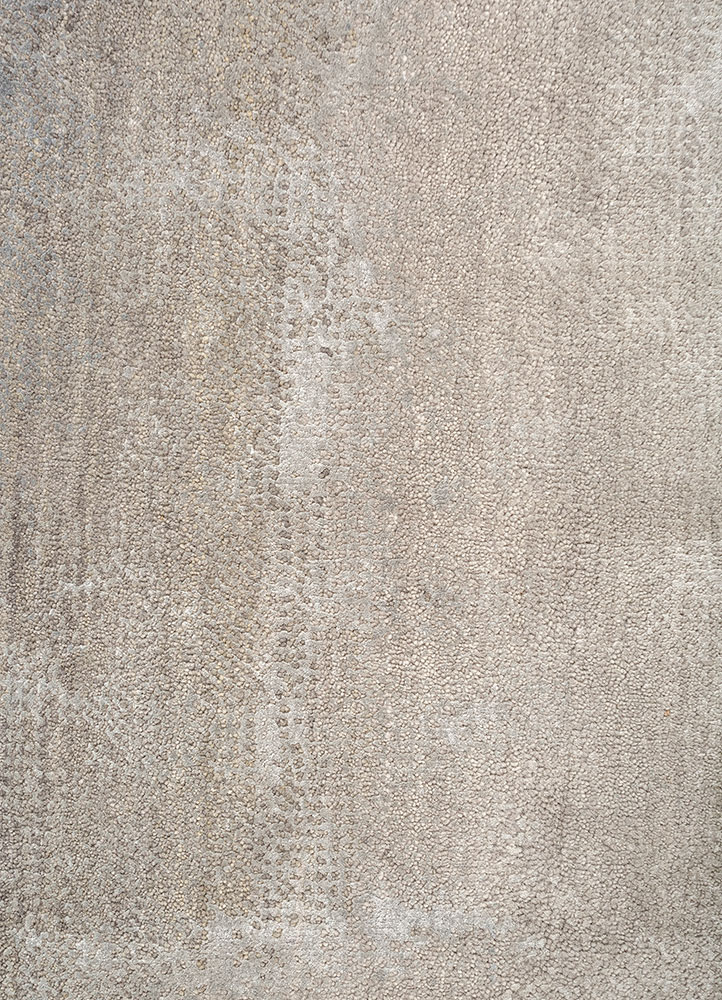 entropy ivory wool and bamboo silk hand knotted Rug - CloseUp
