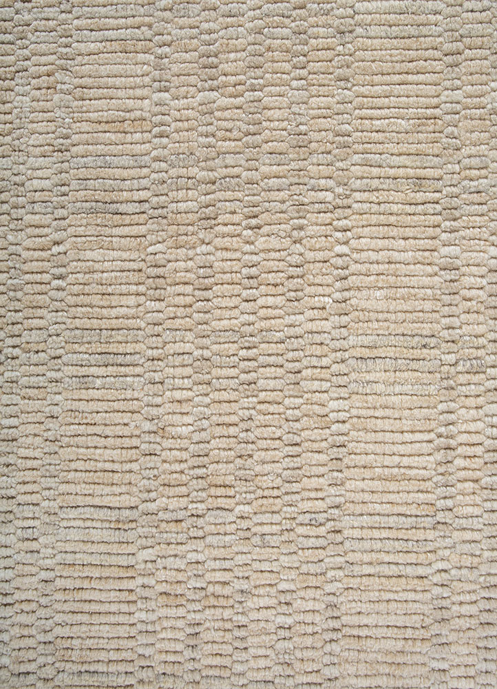 saga grey and black wool and tencil hand loom Rug - CloseUp