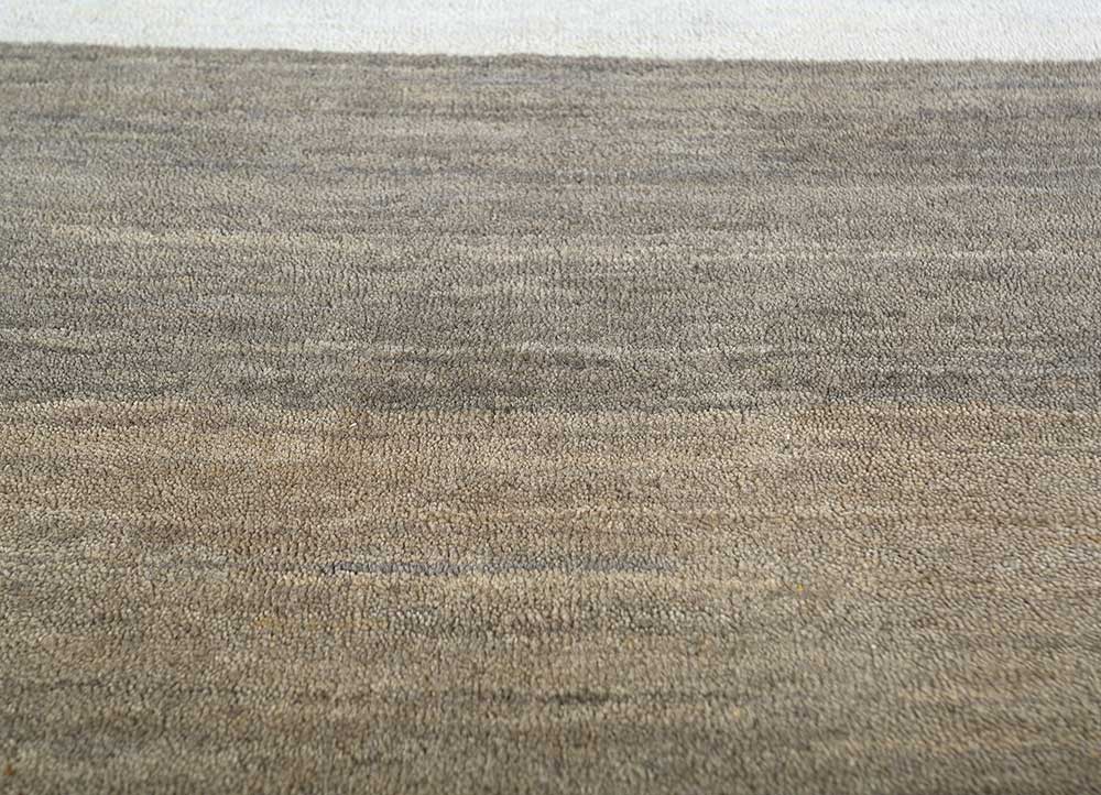 brahmaand ivory wool hand knotted Rug - CloseUp