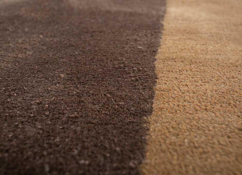 come around beige and brown wool and viscose hand tufted Rug - CloseUp