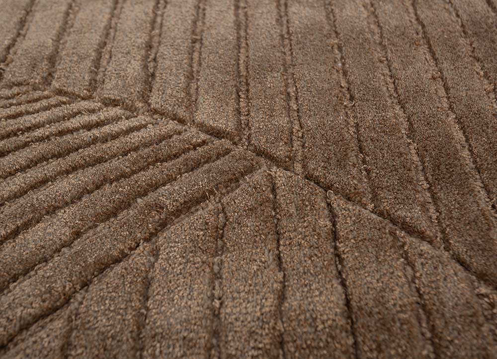 come around beige and brown wool and viscose hand tufted Rug - CloseUp