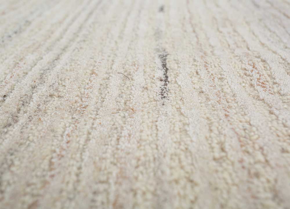 pathways ivory wool and viscose hand tufted Rug - CloseUp