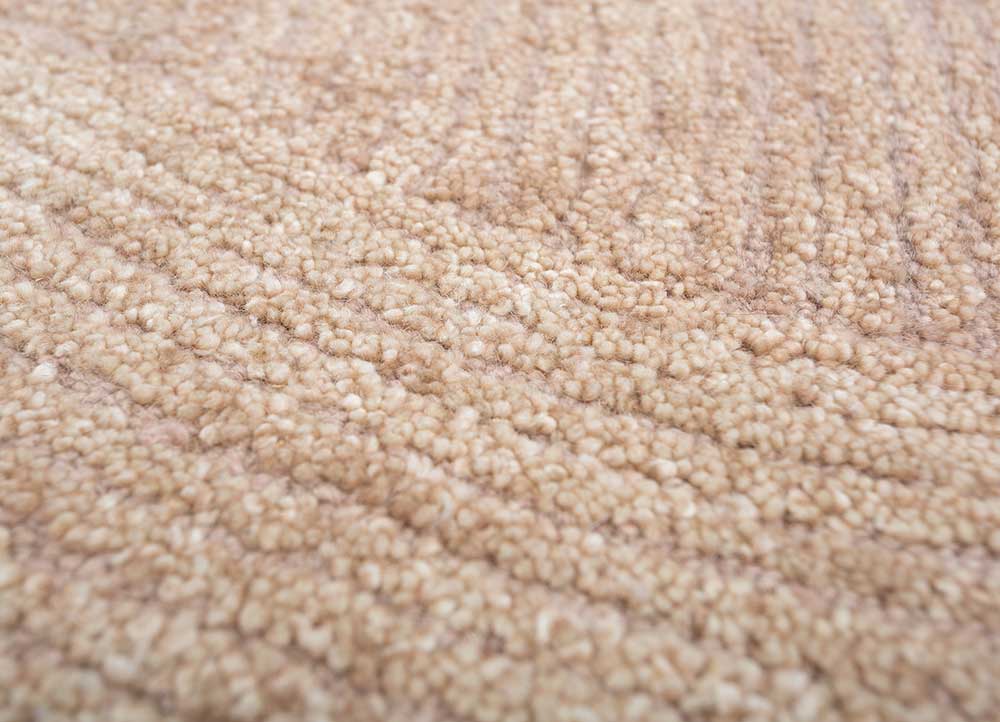 pathways red and orange wool hand tufted Rug - CloseUp