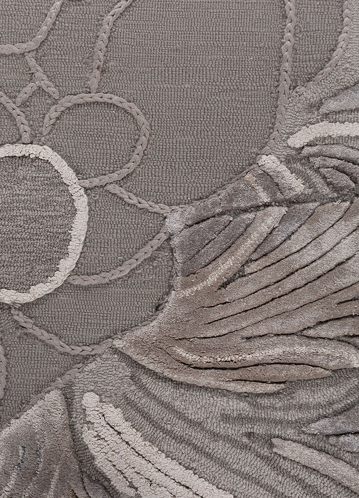aurelia grey and black wool and viscose hand tufted Rug - CloseUp