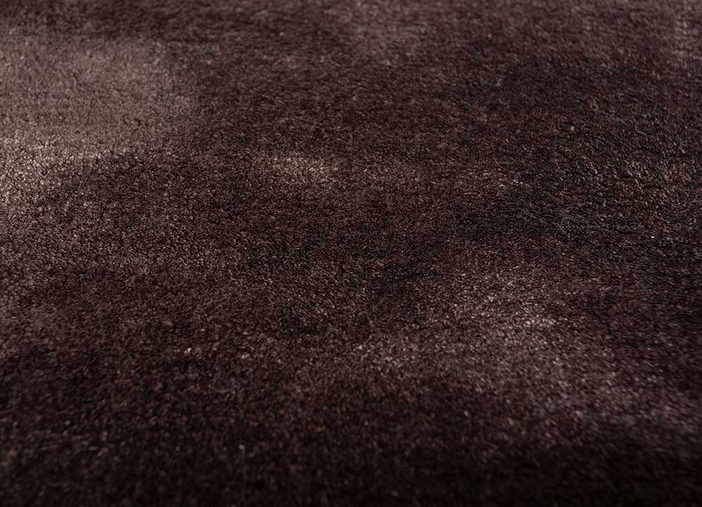 cera beige and brown viscose hand tufted Rug - CloseUp