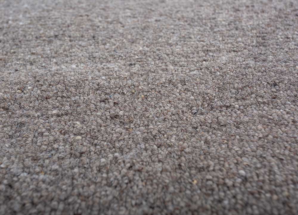 pathways grey and black wool hand tufted Rug - CloseUp