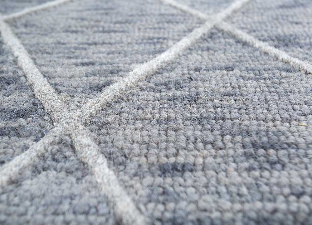 jaipur wunderkammer grey and black wool hand tufted Rug - CloseUp