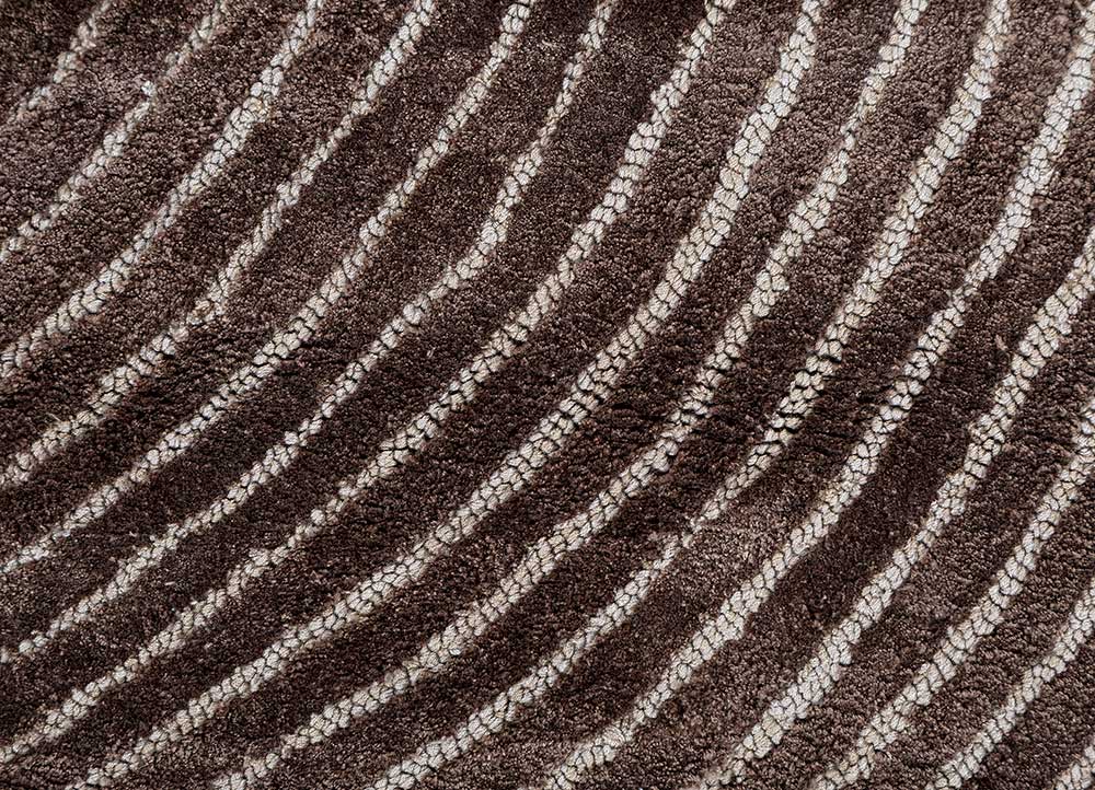 cera beige and brown viscose hand tufted Rug - CloseUp