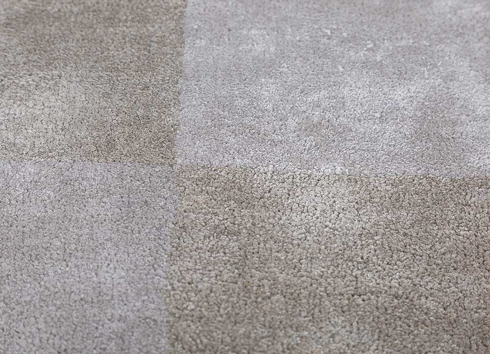 come around blue viscose hand tufted Rug - CloseUp
