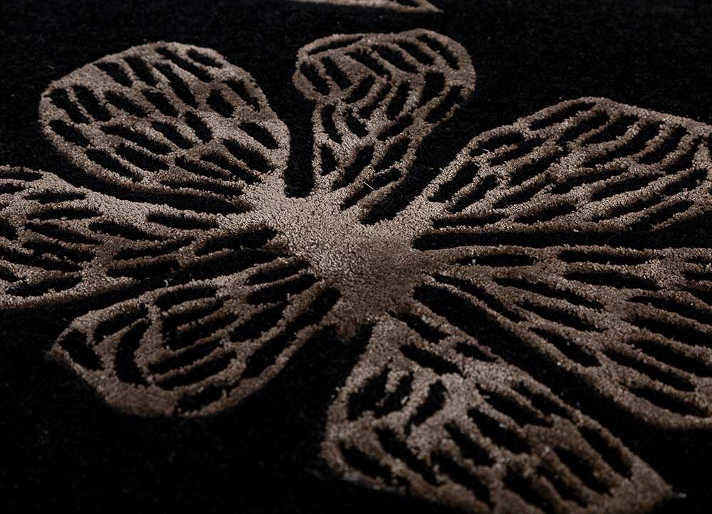 hacienda grey and black wool and viscose hand tufted Rug - CloseUp