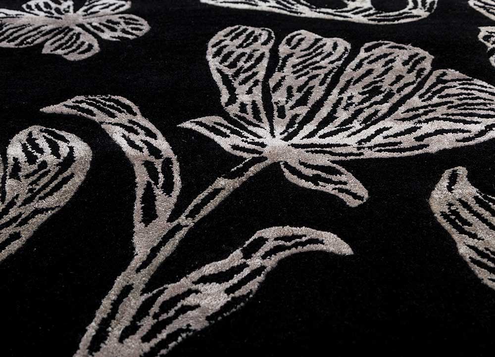 hacienda grey and black wool and viscose hand tufted Rug - CloseUp
