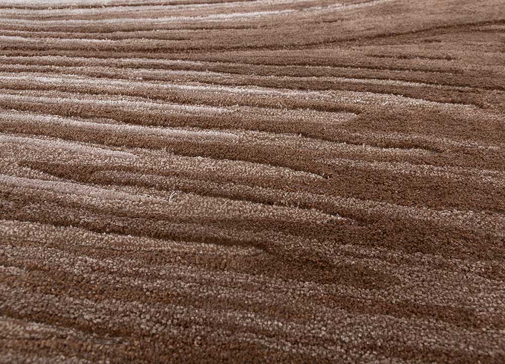 infini beige and brown wool and viscose hand tufted Rug - CloseUp