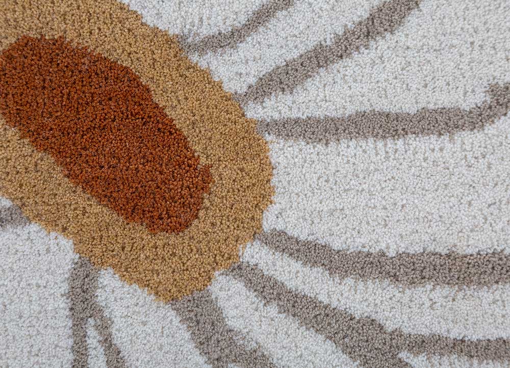 hacienda grey and black wool hand tufted Rug - CloseUp