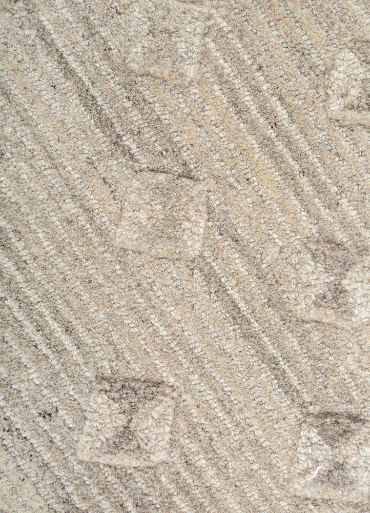 pathways beige and brown wool hand tufted Rug - CloseUp
