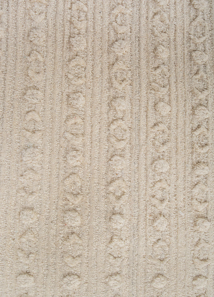 pathways ivory wool hand tufted Rug - CloseUp