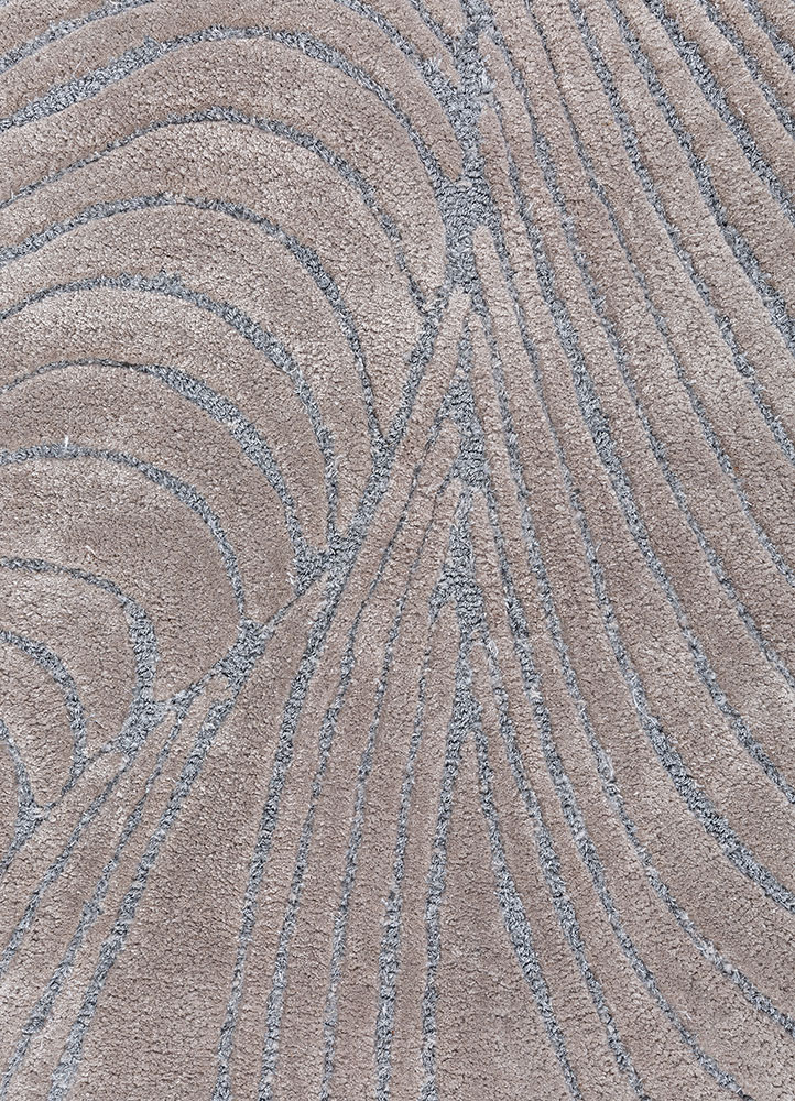 infini grey and black viscose hand tufted Rug - CloseUp