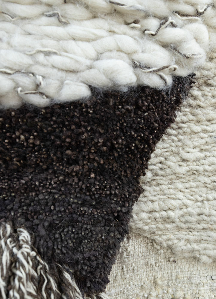 diwar ivory wool hand knotted WALL ART & TAPESTRY - CloseUp