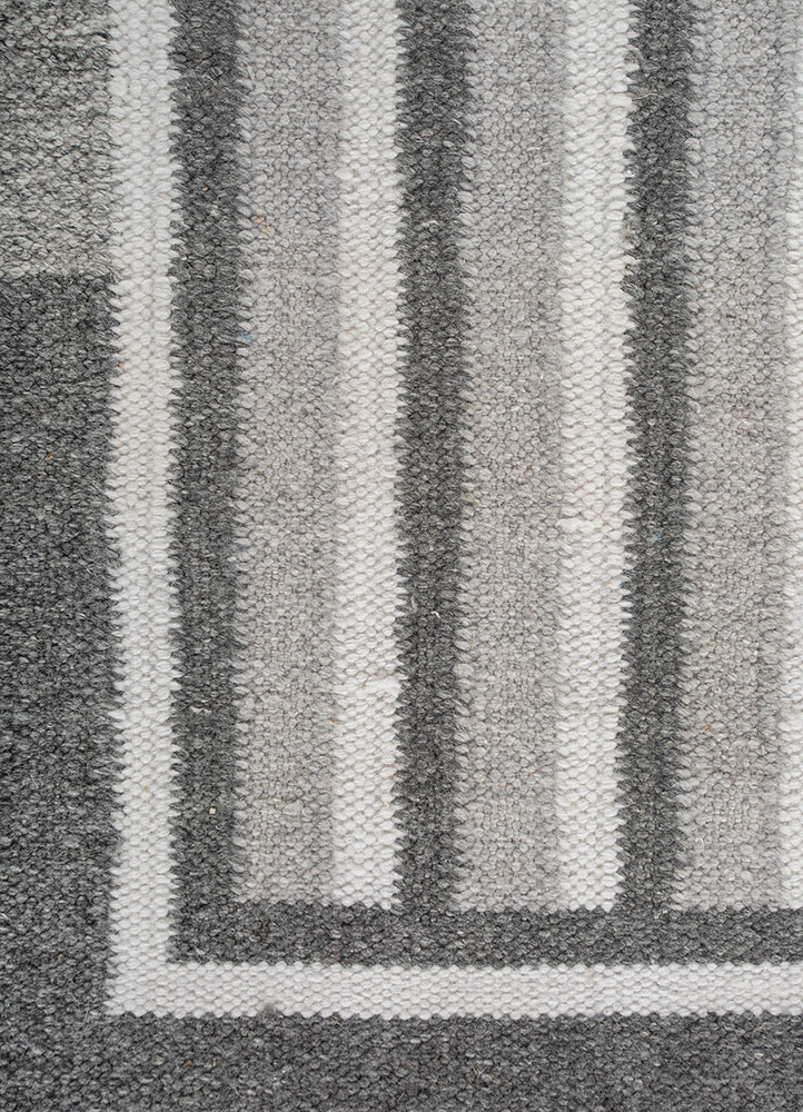 al fresco grey and black polyester flat weaves Rug - CloseUp