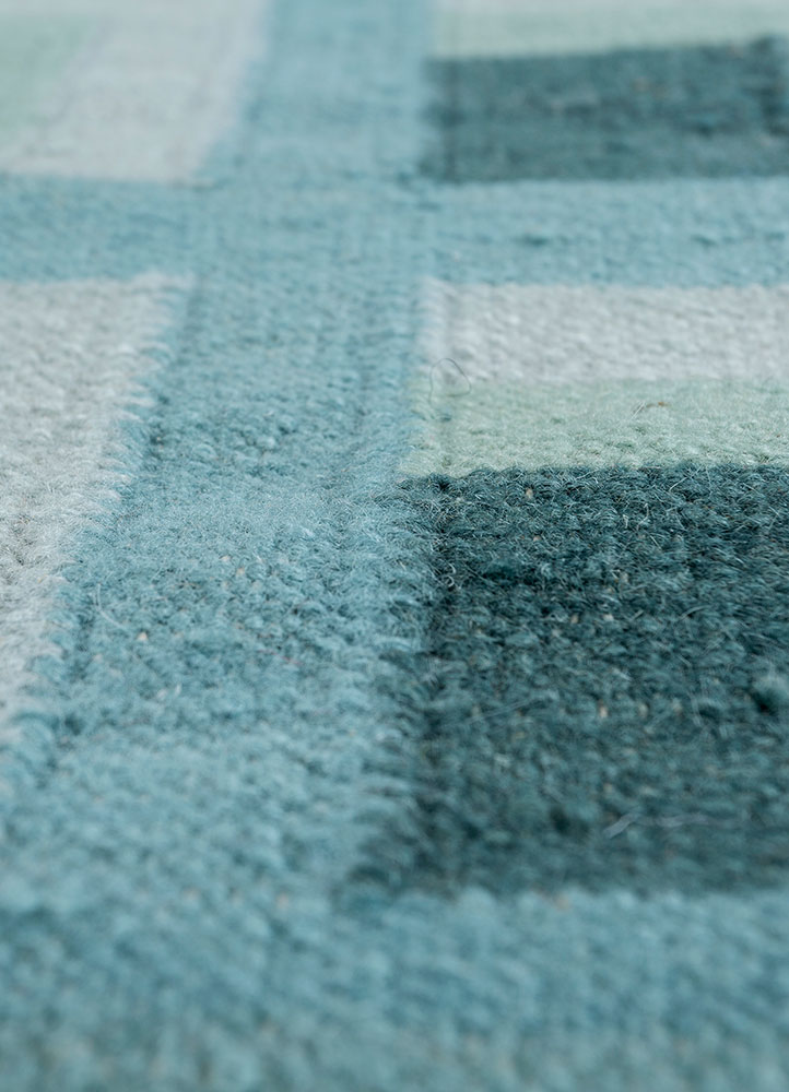 checkers blue wool flat weaves Rug - CloseUp