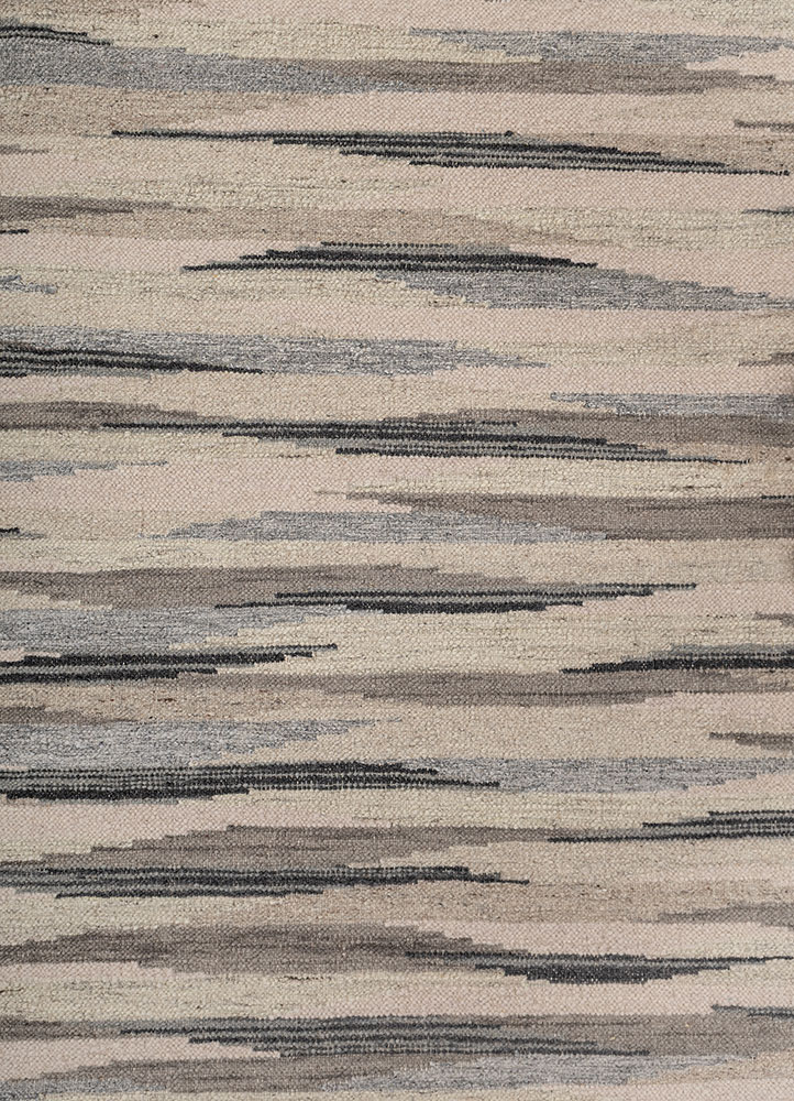 indusbar grey and black wool flat weaves Rug - CloseUp