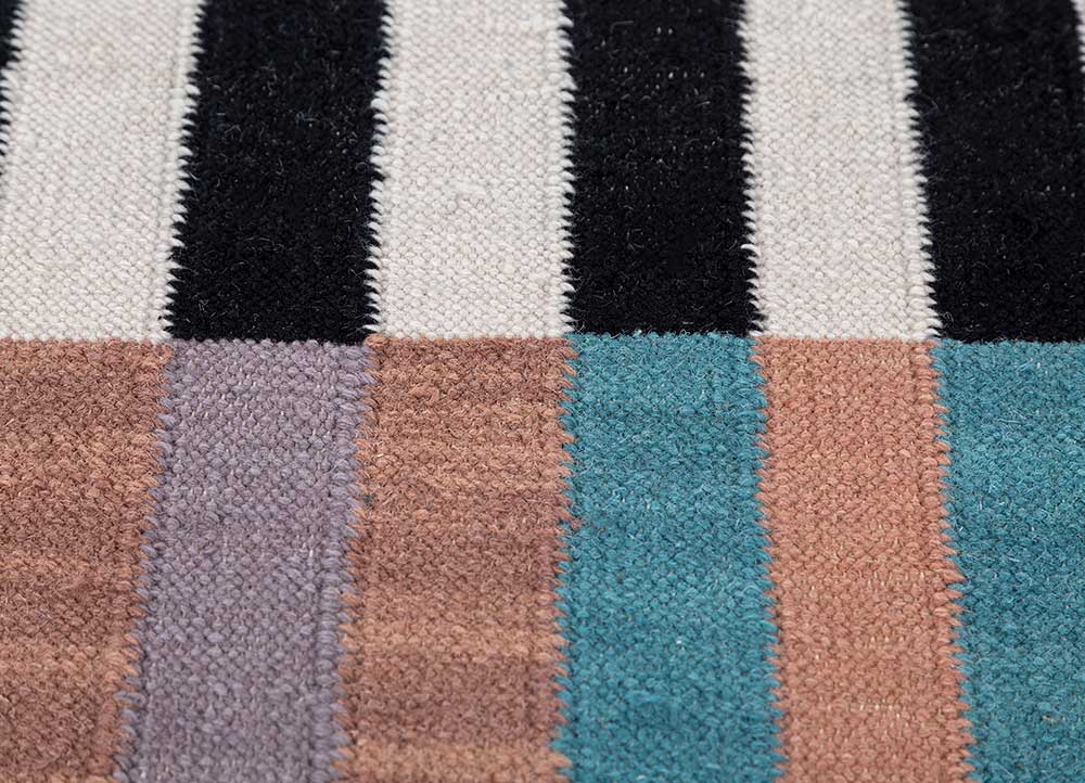checkers ivory wool flat weaves Rug - CloseUp