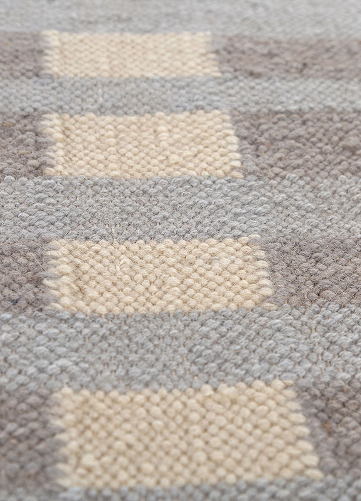 checkers grey and black wool flat weaves Rug - CloseUp