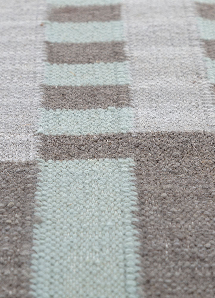 checkers grey and black wool flat weaves Rug - CloseUp
