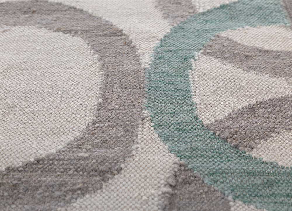 alhambra grey and black wool flat weaves Rug - CloseUp