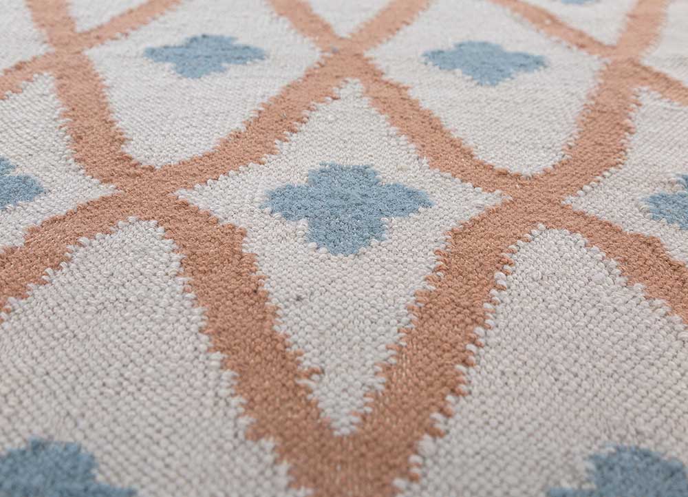 alhambra grey and black wool flat weaves Rug - CloseUp