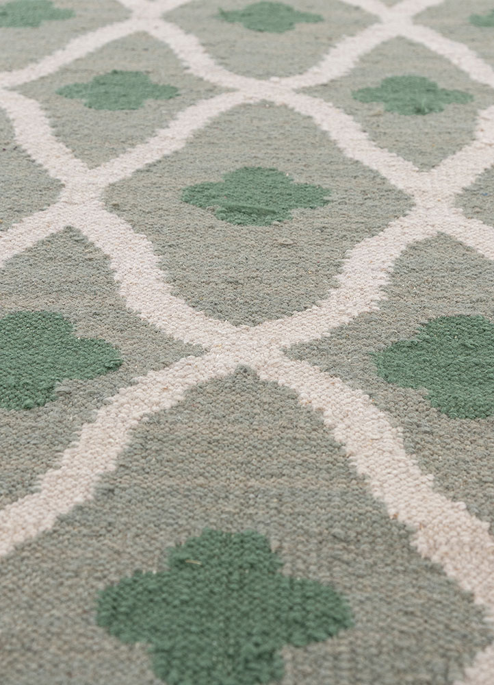 alhambra green wool flat weaves Rug - CloseUp
