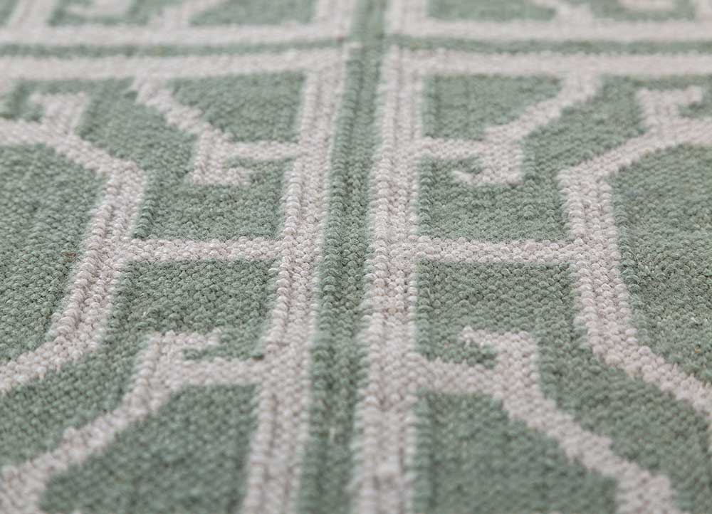 alhambra grey and black wool flat weaves Rug - CloseUp