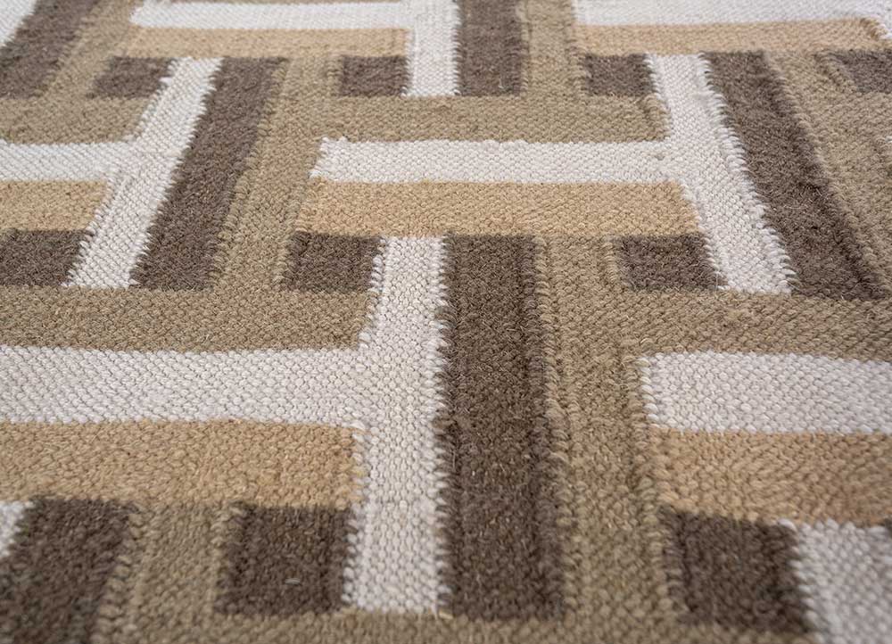 checkers beige and brown wool flat weaves Rug - CloseUp
