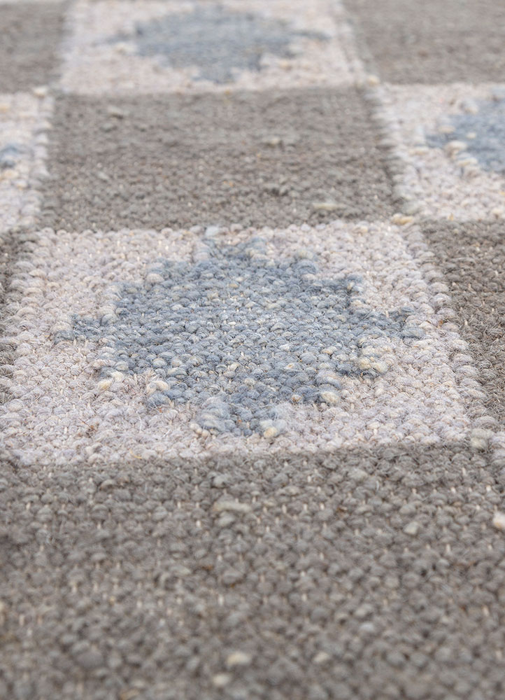 alhambra grey and black wool flat weaves Rug - CloseUp