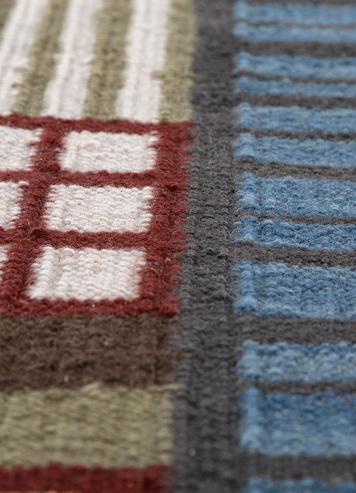 checkers grey and black wool flat weaves Rug - CloseUp