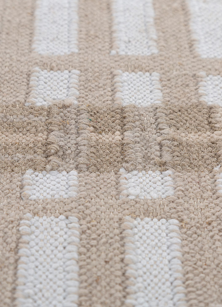 checkers ivory wool flat weaves Rug - CloseUp