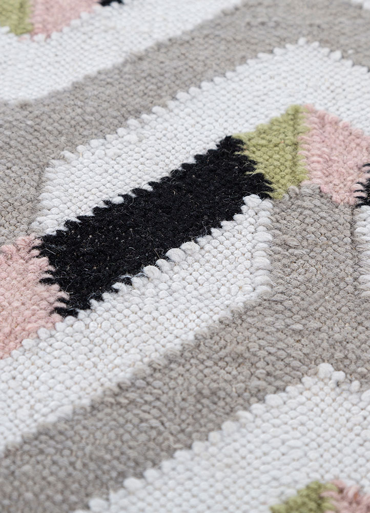 alhambra grey and black wool flat weaves Rug - CloseUp