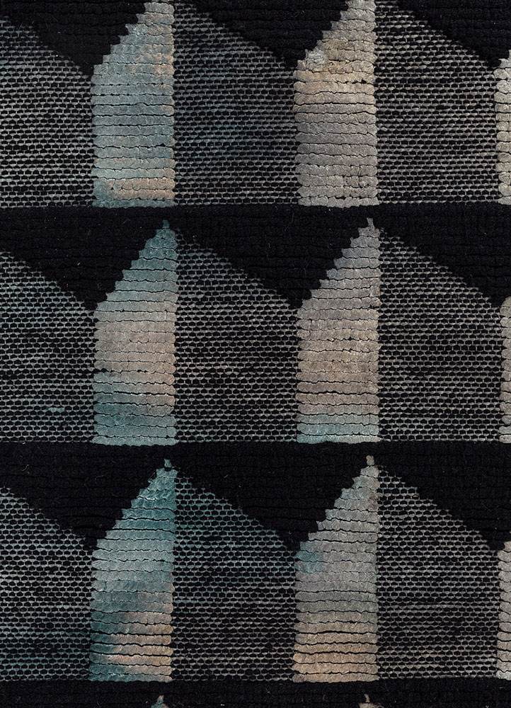 indusbar grey and black wool and viscose flat weaves Rug - CloseUp