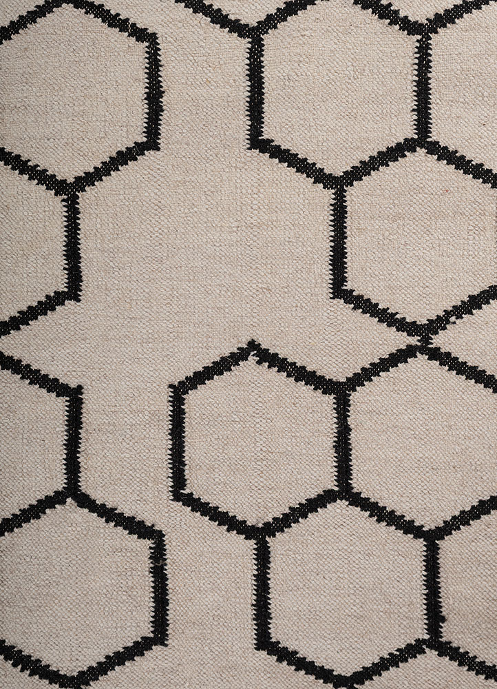 indusbar ivory wool and viscose flat weaves Rug - CloseUp