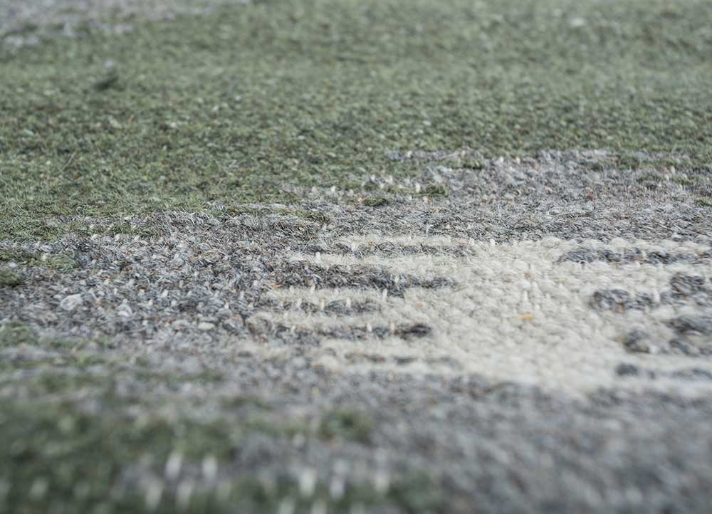 indusbar grey and black wool and viscose flat weaves Rug - CloseUp