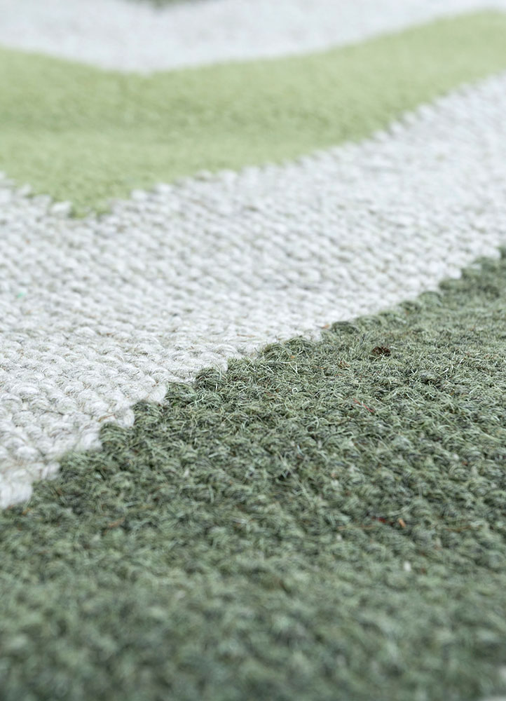 indusbar green wool and viscose flat weaves Rug - CloseUp