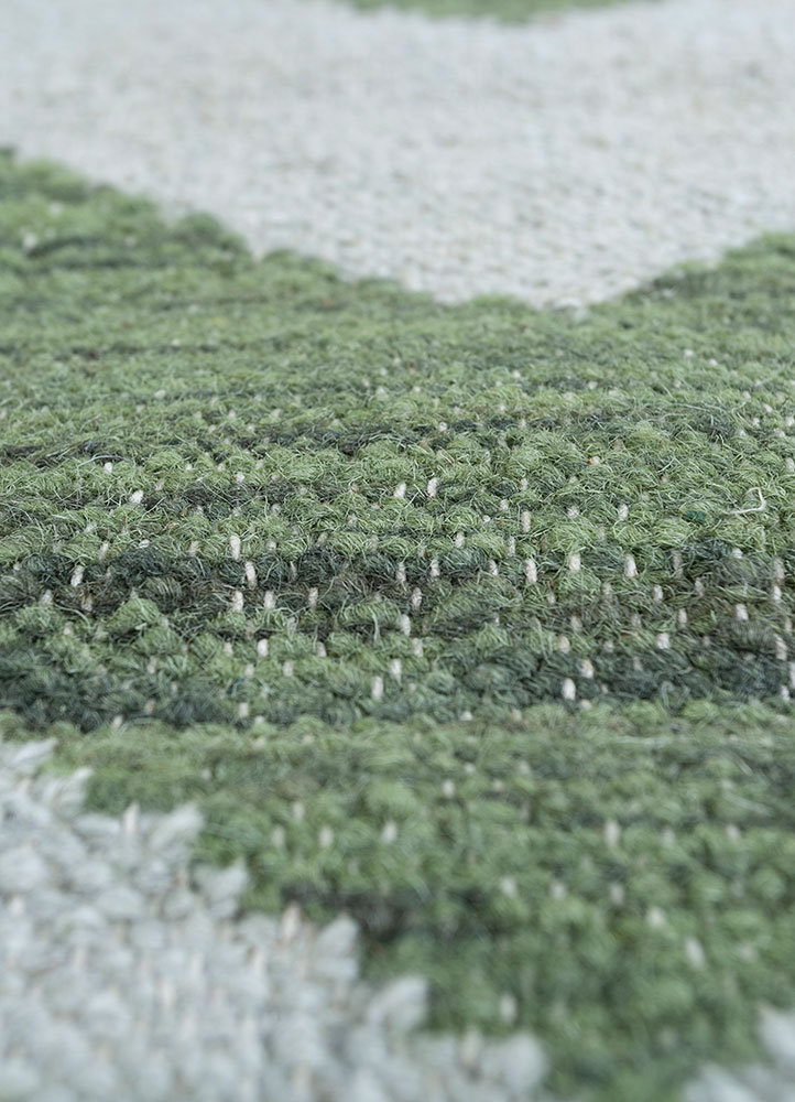indusbar green wool and viscose flat weaves Rug - CloseUp