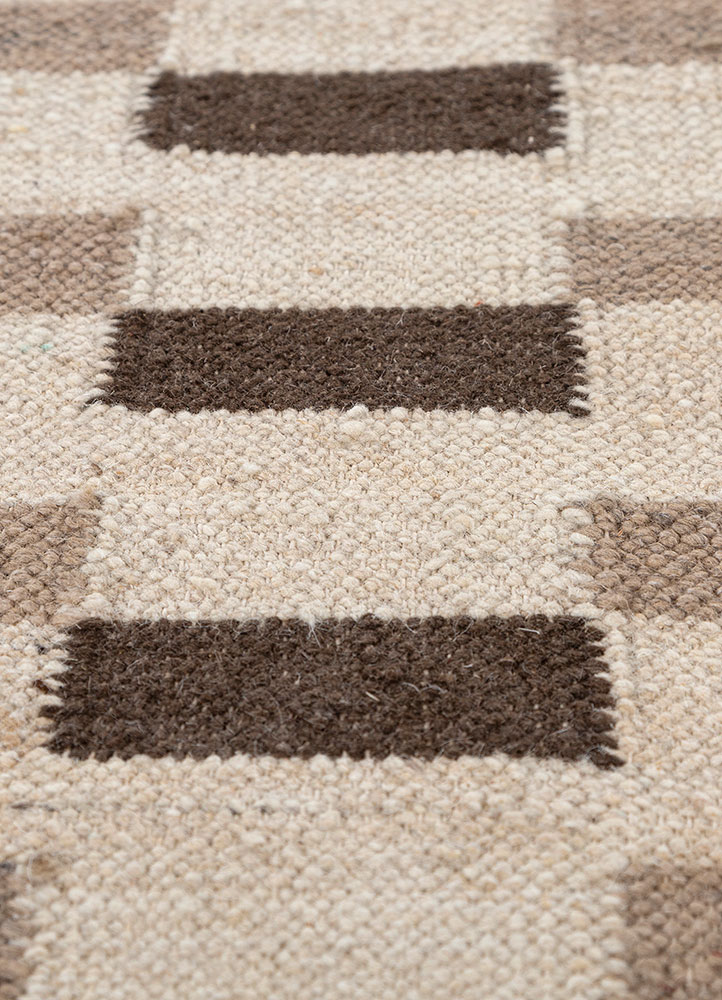 checkers ivory wool and viscose flat weaves Rug - CloseUp