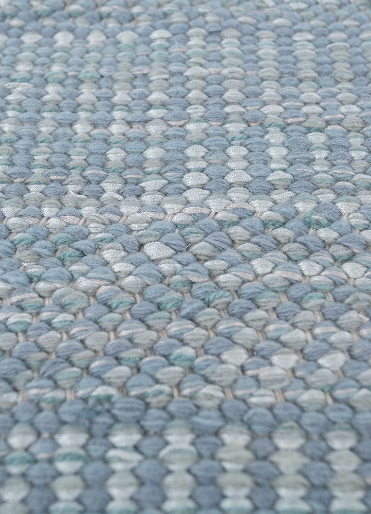 abrash blue wool and viscose flat weaves Rug - CloseUp